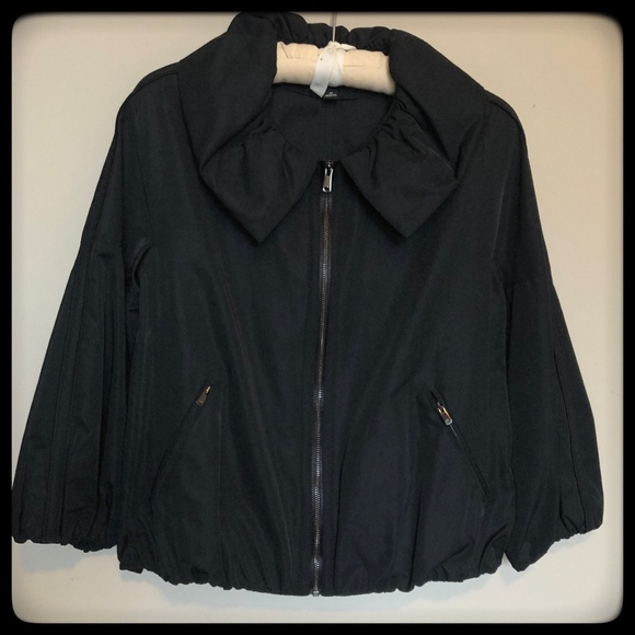 ANN TAYLOR Peter Pan Collar Front Zip Jacket in black - Picture 1 of 16